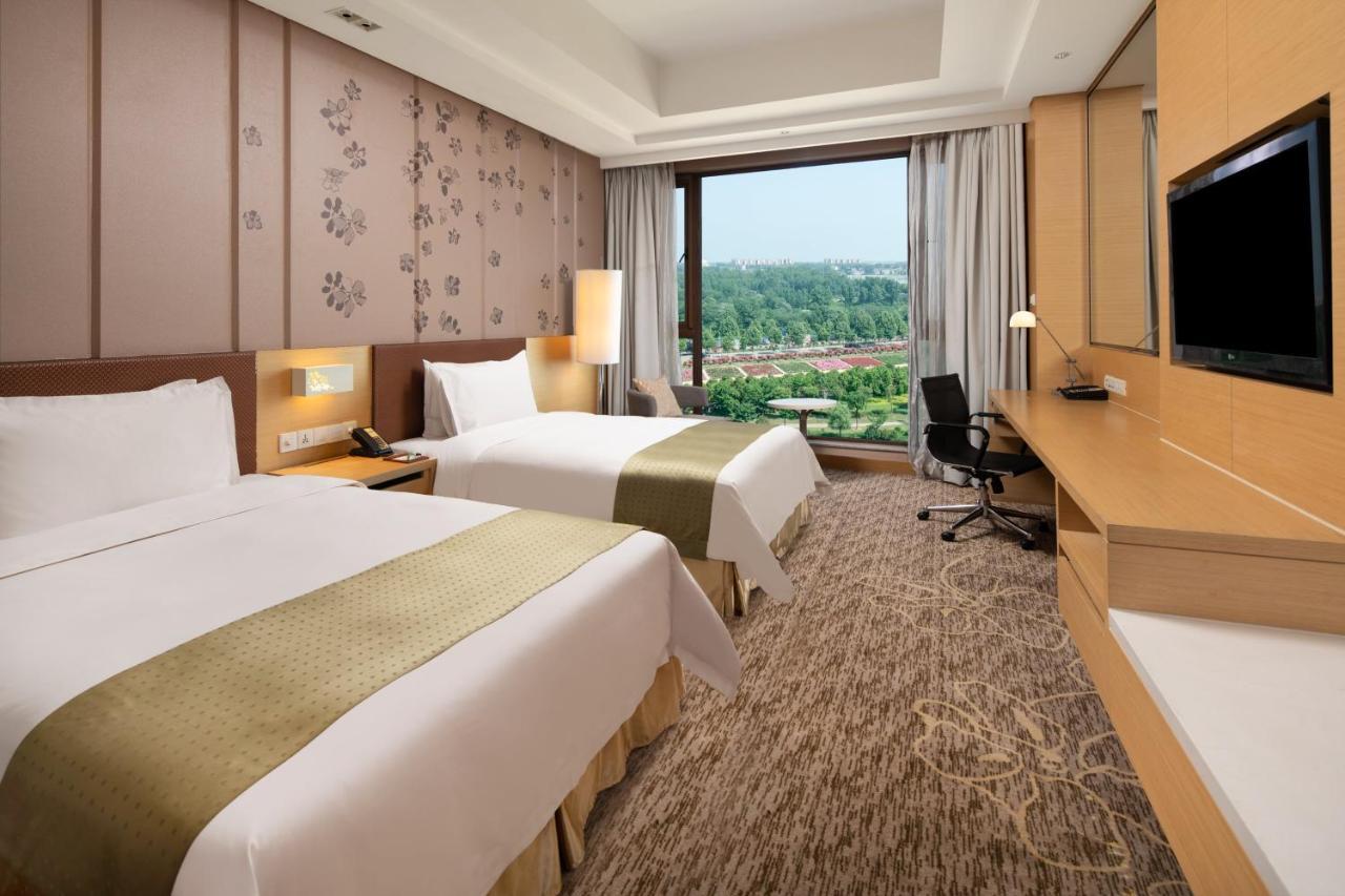 Holiday Inn Nanyang By Ihg Exterior photo